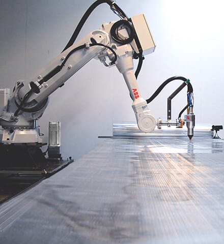 PolyTech Laserschneidroboter